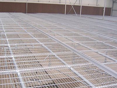 在電焊網片成型后進行鍍鋅產品系選用優質的材料